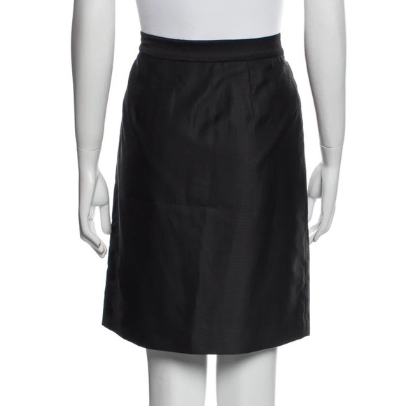 Tibi Bow Accents pleated Knee-Length Skirt in black high waisted - Picture 2 of 10